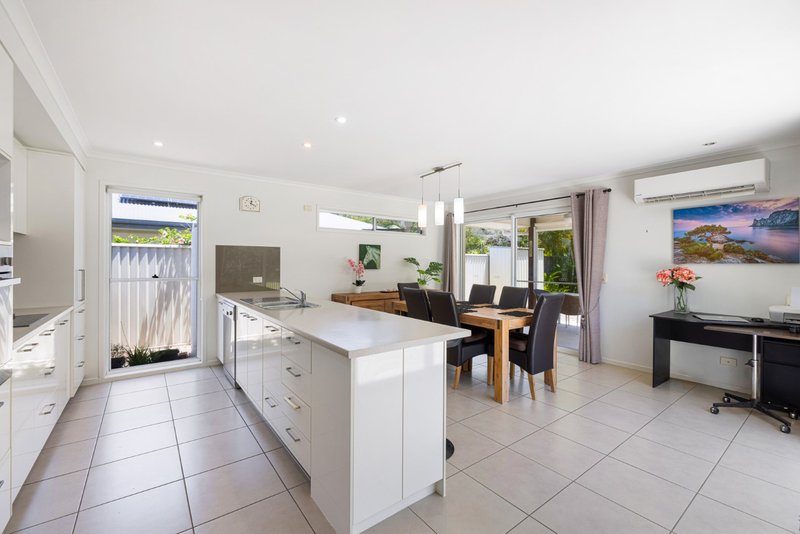 Photo - 10 The Promenade, Pelican Waters QLD 4551 - Image 2