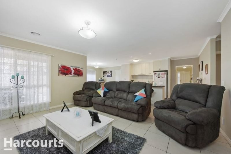 Photo - 10 The Ridge, Delacombe VIC 3356 - Image 6