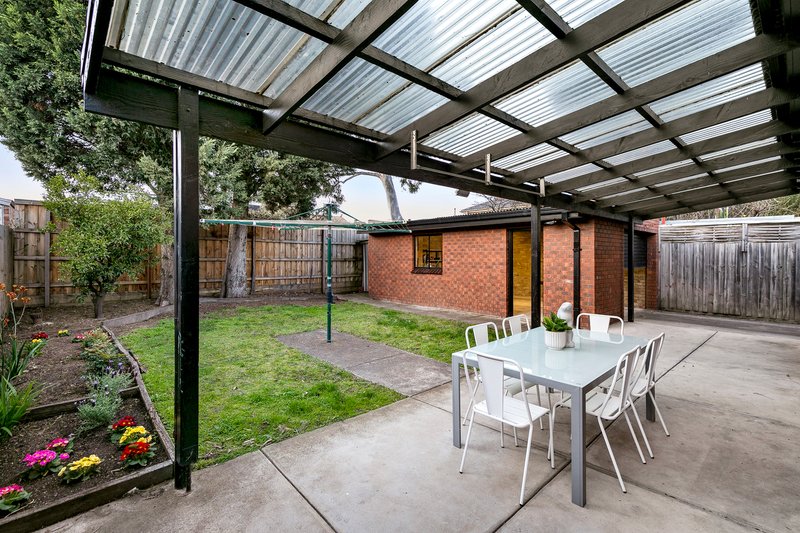 Photo - 10 Third Avenue, Brunswick VIC 3056 - Image 11