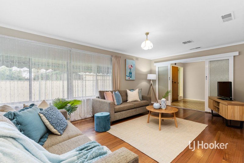 Photo - 10 Thorpe Avenue, Hoppers Crossing VIC 3029 - Image 3