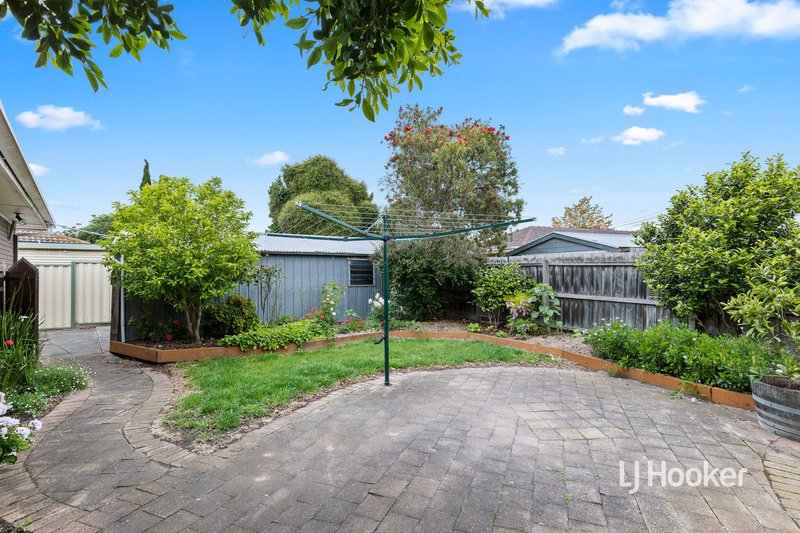 Photo - 10 Thorpe Avenue, Hoppers Crossing VIC 3029 - Image 14