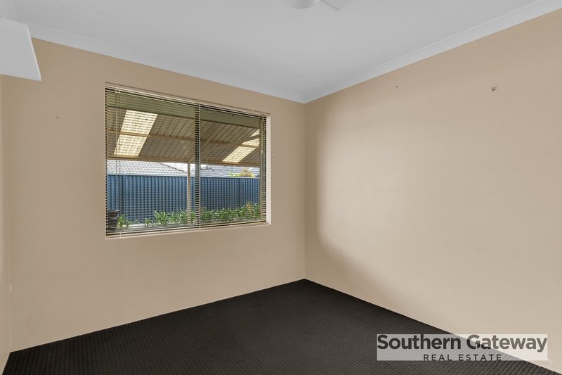 Photo - 10 Tigereye Avenue, Byford WA 6122 - Image 19