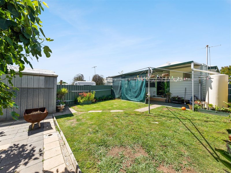 Photo - 10 Tilson Grove, Wangaratta VIC 3677 - Image 10