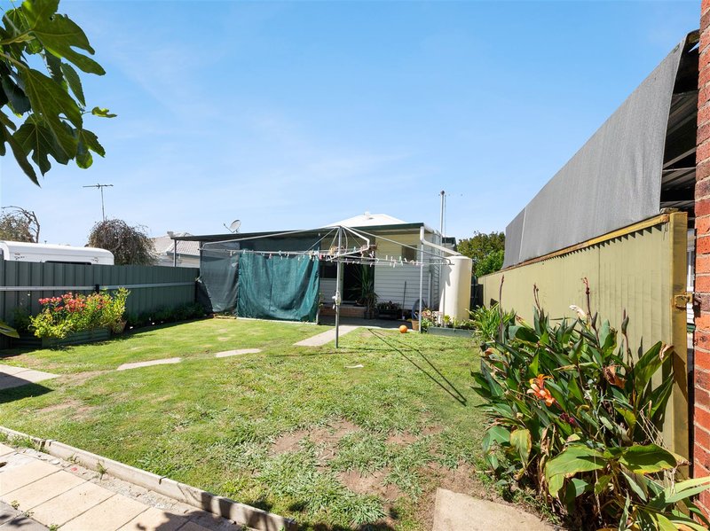 Photo - 10 Tilson Grove, Wangaratta VIC 3677 - Image 13