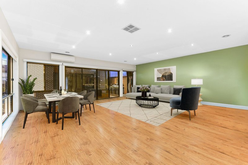 Photo - 10 Timbertop Terrace, Keysborough VIC 3173 - Image 2