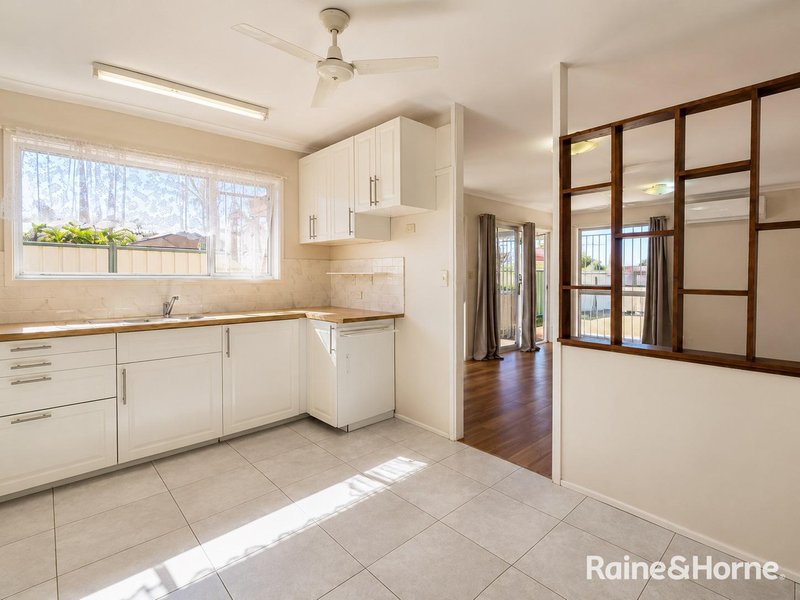 Photo - 10 Tina Street, Redland Bay QLD 4165 - Image 4