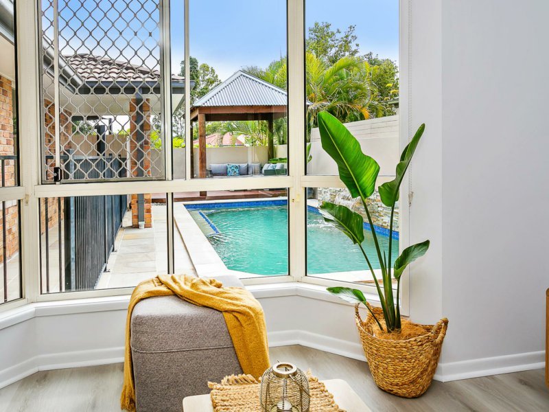 Photo - 10 Tolai Court, Mudgeeraba QLD 4213 - Image 8