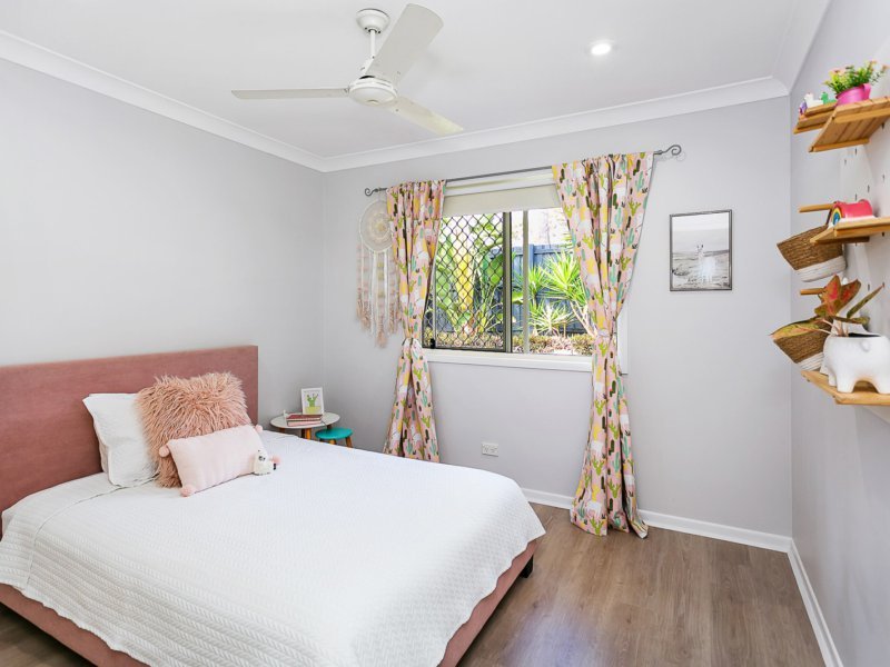 Photo - 10 Tolai Court, Mudgeeraba QLD 4213 - Image 13