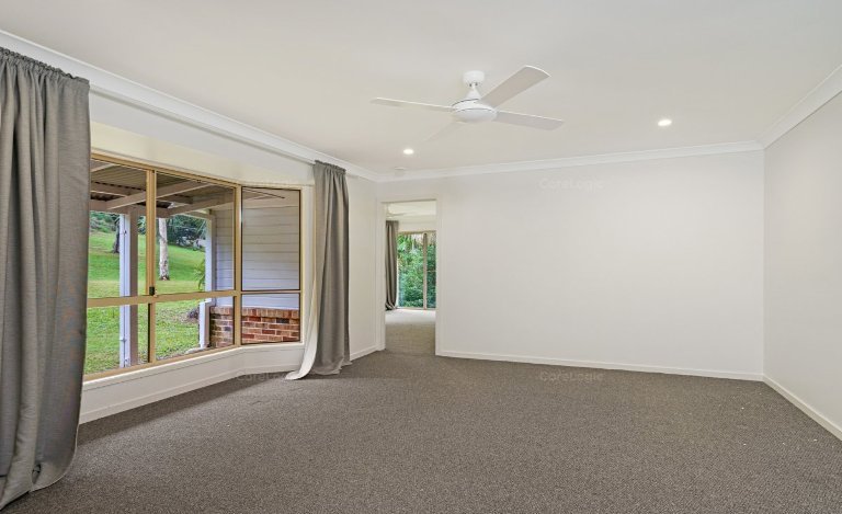 Photo - 10 Tolhurst Court, Tallai QLD 4213 - Image 8