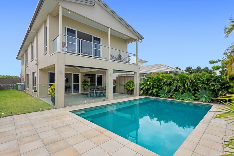 Photo - 10 Tomkins Esplanade, Birtinya QLD 4575 - Image 1