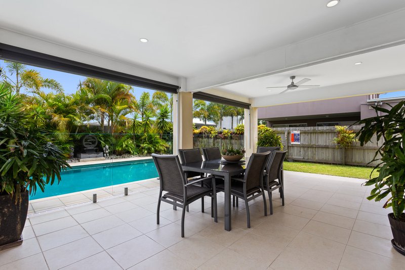 Photo - 10 Tomkins Esplanade, Birtinya QLD 4575 - Image 3