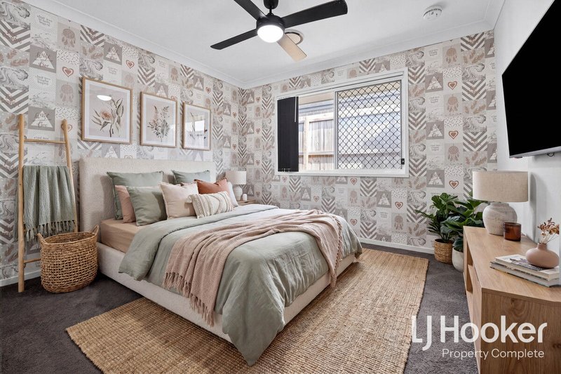 Photo - 10 Tomlinson Street, Yarrabilba QLD 4207 - Image 14