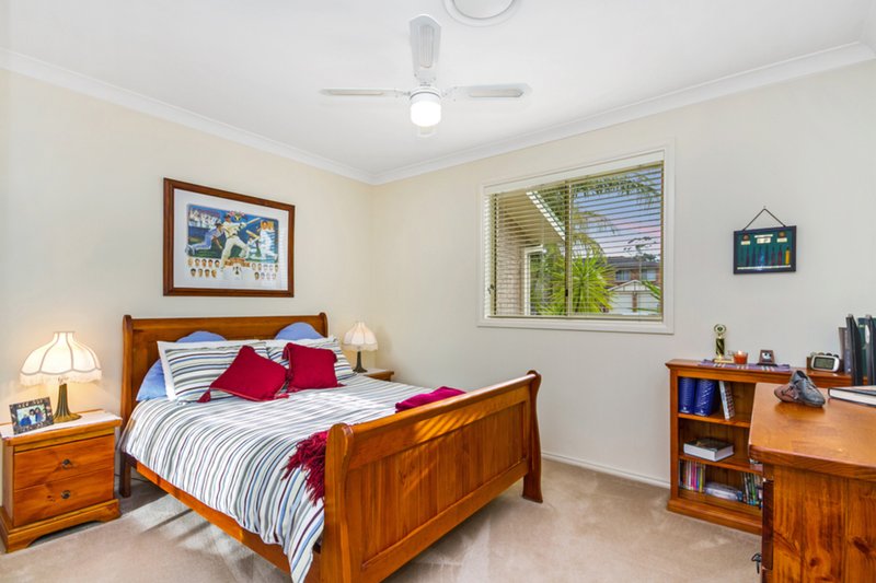 Photo - 10 Toohey Cove, Eleebana NSW 2282 - Image 10