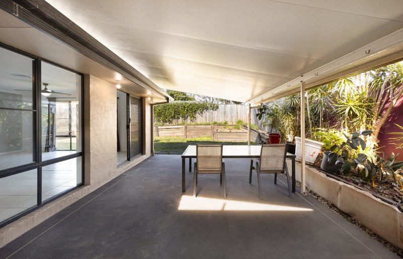 Photo - 10 Toolah Court, Narangba QLD 4504 - Image 15