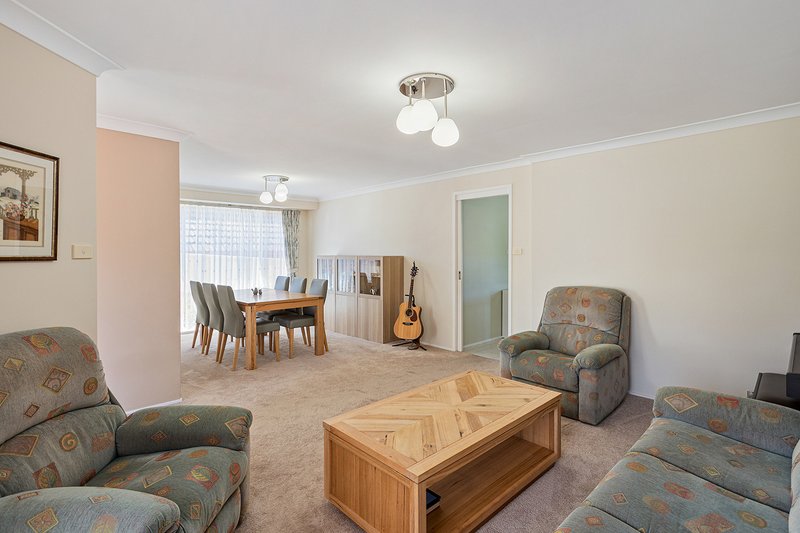 Photo - 10 Torrens Place, Albion Park NSW 2527 - Image 4