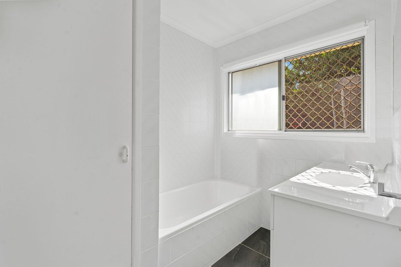 Photo - 10 Tower Street, Springwood QLD 4127 - Image 12