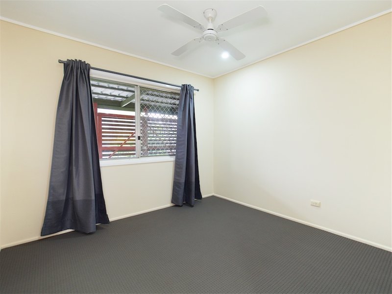 Photo - 10 Tower Street, Springwood QLD 4127 - Image 14