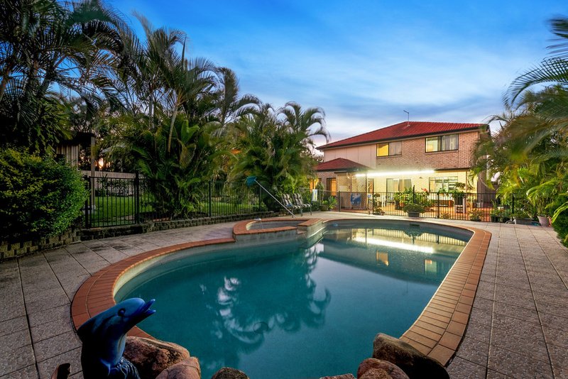 Photo - 10 Townsville Crescent, Deception Bay QLD 4508 - Image 2