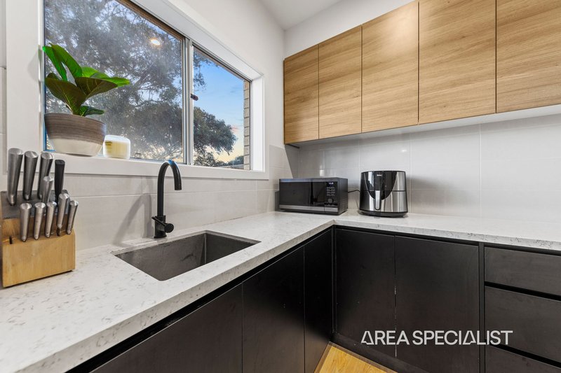 Photo - 10 Tranquil Way, Pakenham VIC 3810 - Image 17