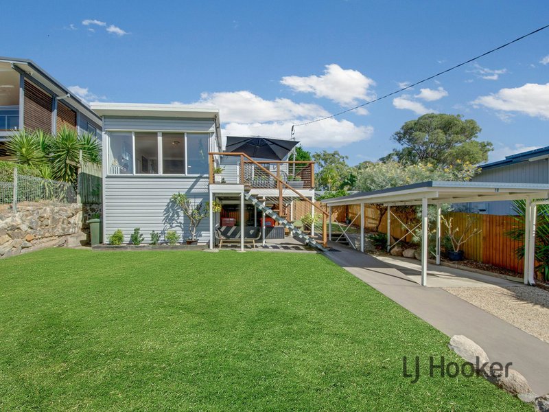 Photo - 10 Trevally Street, Tannum Sands QLD 4680 - Image