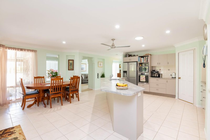 Photo - 10 Trond Close, Bonville NSW 2450 - Image 3