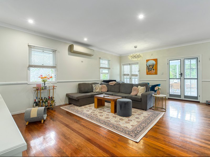 Photo - 10 Tweed Street, Ashgrove QLD 4060 - Image 3