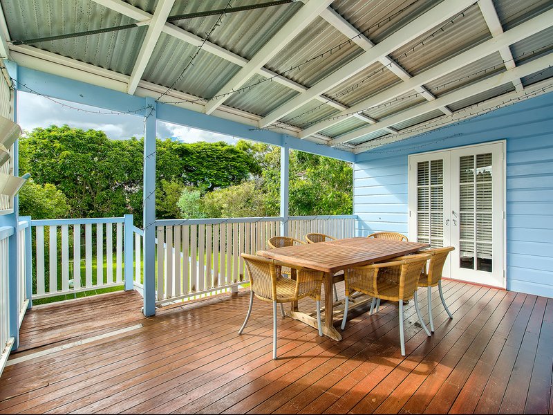 Photo - 10 Tweed Street, Ashgrove QLD 4060 - Image 9