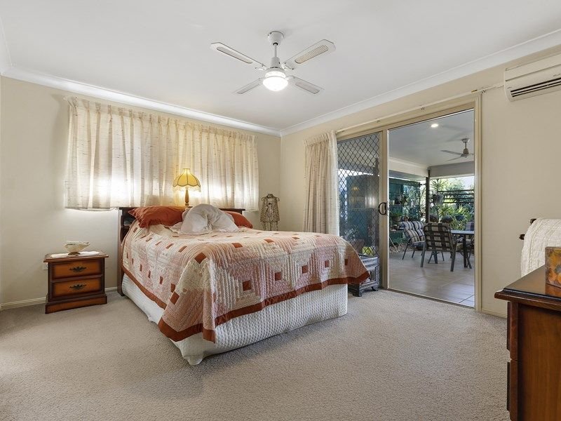 Photo - 10 Twin Lakes Drive, Murrumba Downs QLD 4503 - Image 7