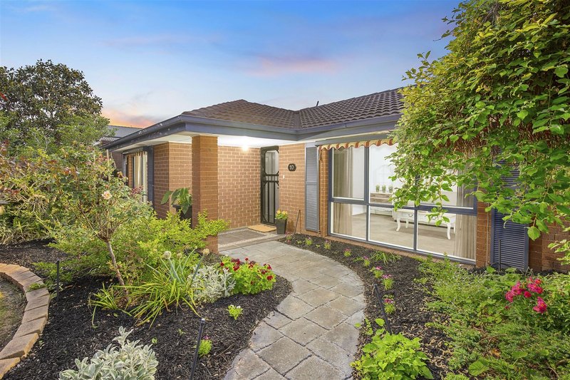 10 Tyers Crescent, Rowville VIC 3178