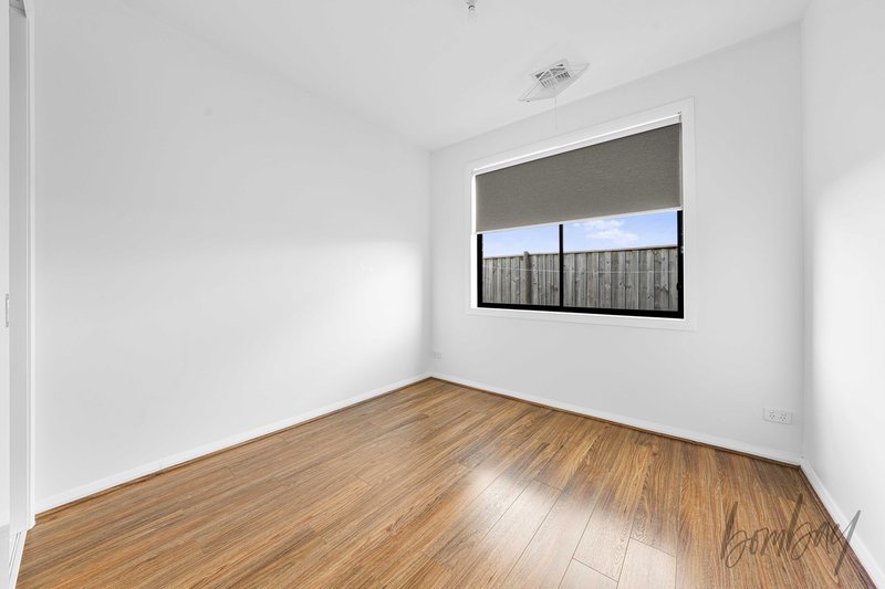 Photo - 10 Valetta Street, Mickleham VIC 3064 - Image 10