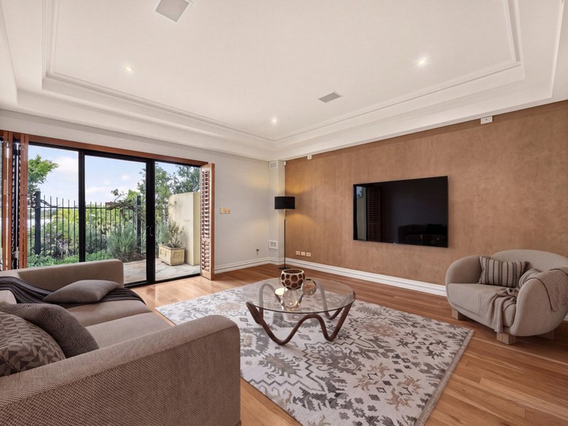 Photo - 10 Vanguard Terrace, East Perth WA 6004 - Image 13