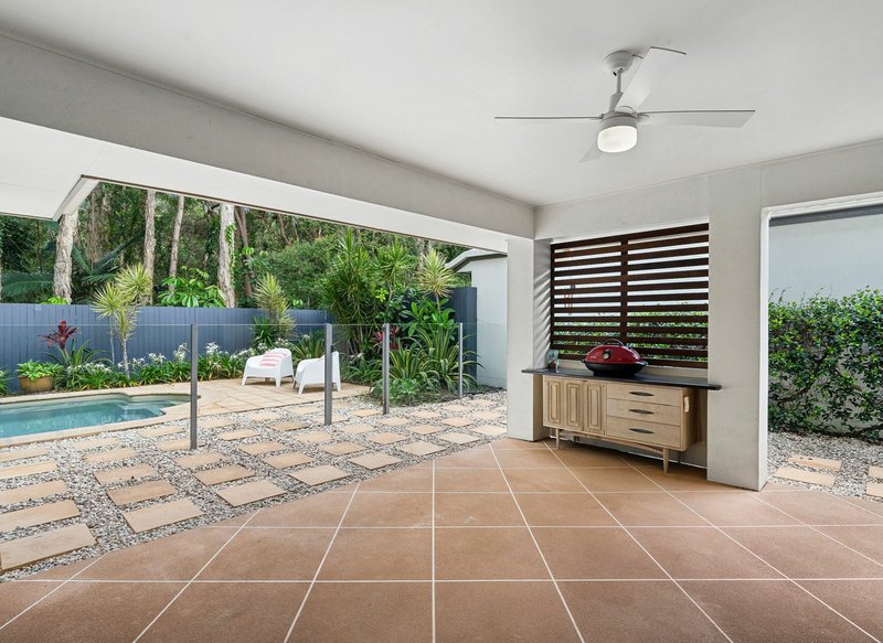 Photo - 10 Veerings Crescent, Twin Waters QLD 4564 - Image 9