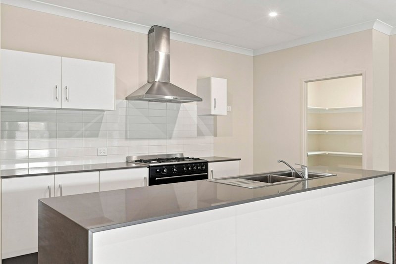 Photo - 10 Velox Circuit, Upper Coomera QLD 4209 - Image 3