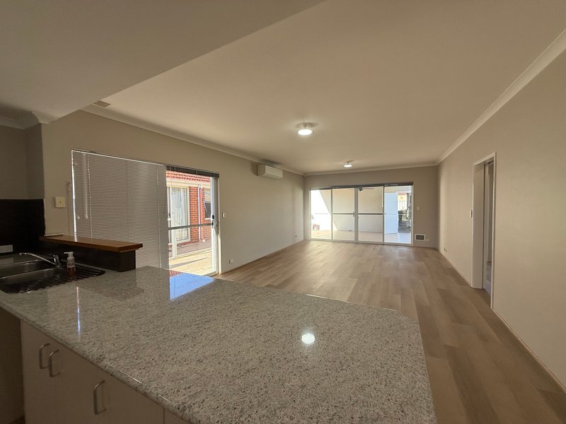 Photo - 10 Verin Lane, Port Kennedy WA 6172 - Image 7