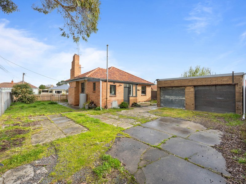 Photo - 10 Victoria Street, Sebastopol VIC 3356 - Image 8