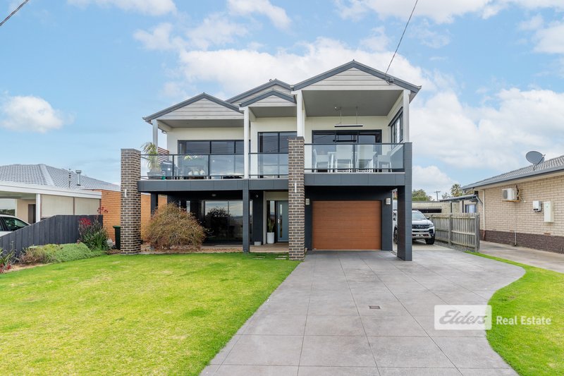 10 View Street, Paynesville VIC 3880