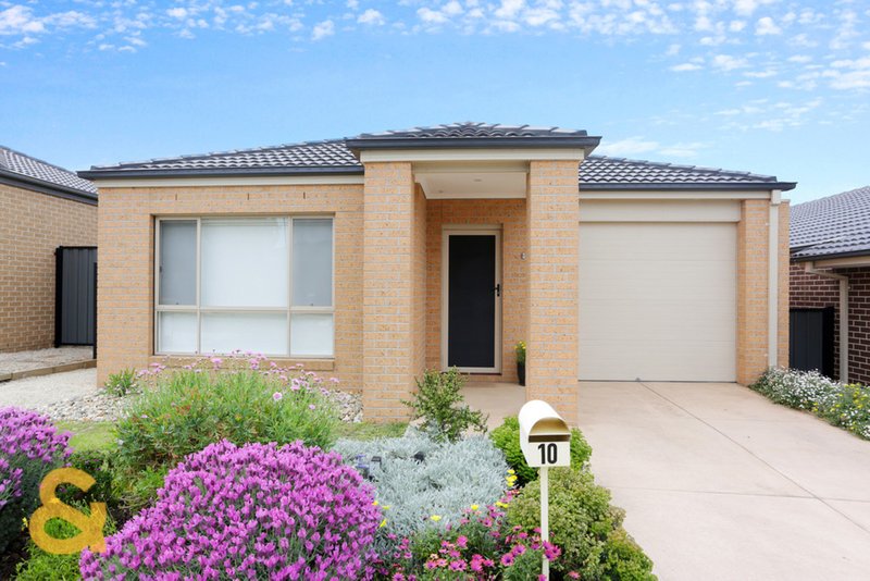 10 Viewmont Avenue, Craigieburn VIC 3064