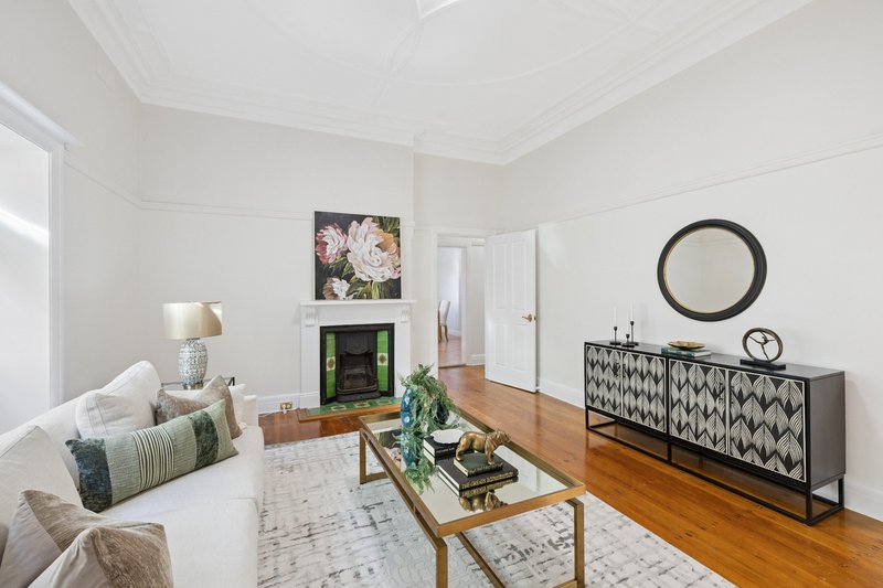 Photo - 10 Violet Street, Chatswood NSW 2067 - Image 1