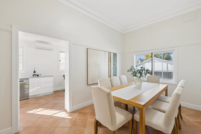 Photo - 10 Violet Street, Chatswood NSW 2067 - Image 2