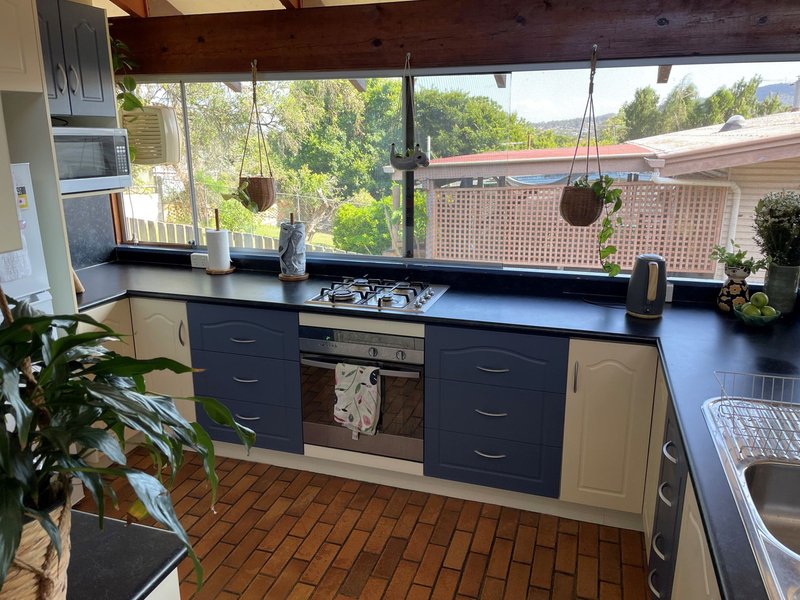 Photo - 10 Violet Street, Everton Hills QLD 4053 - Image 3