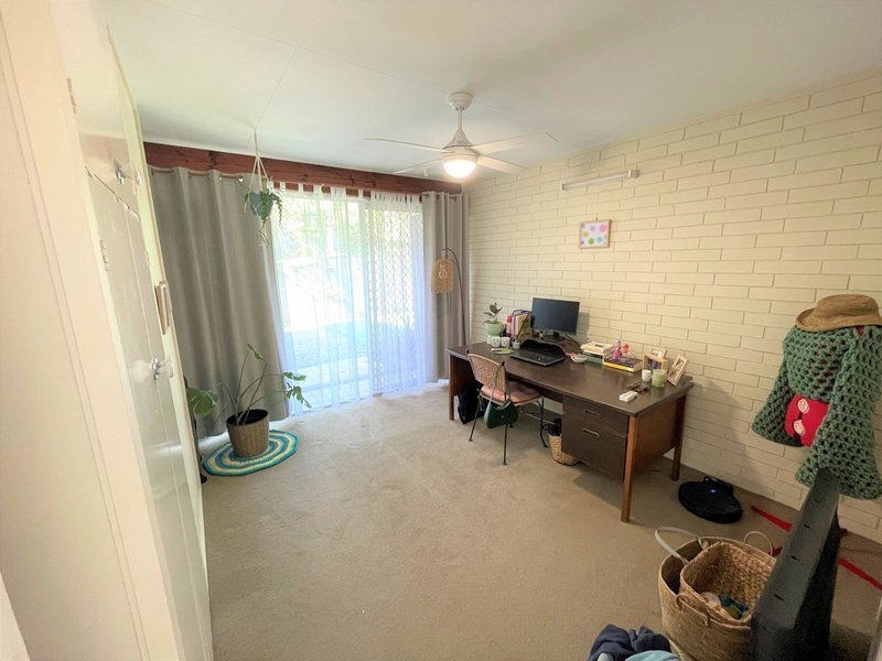 Photo - 10 Violet Street, Everton Hills QLD 4053 - Image 8