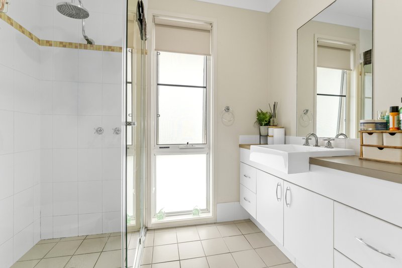 Photo - 10 Vulcan Place, Hamlyn Terrace NSW 2259 - Image 8
