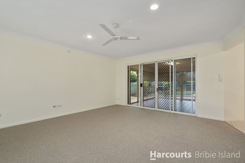 Photo - 10 Walker Court, Banksia Beach QLD 4507 - Image 5