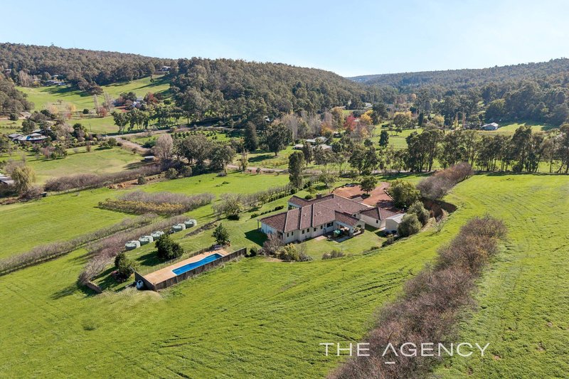 Photo - 10 Walnut Road, Bickley WA 6076 - Image 1