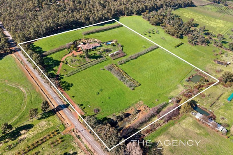 Photo - 10 Walnut Road, Bickley WA 6076 - Image 6