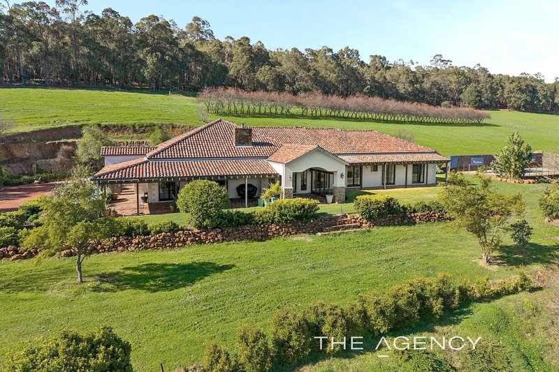 Photo - 10 Walnut Road, Bickley WA 6076 - Image 8