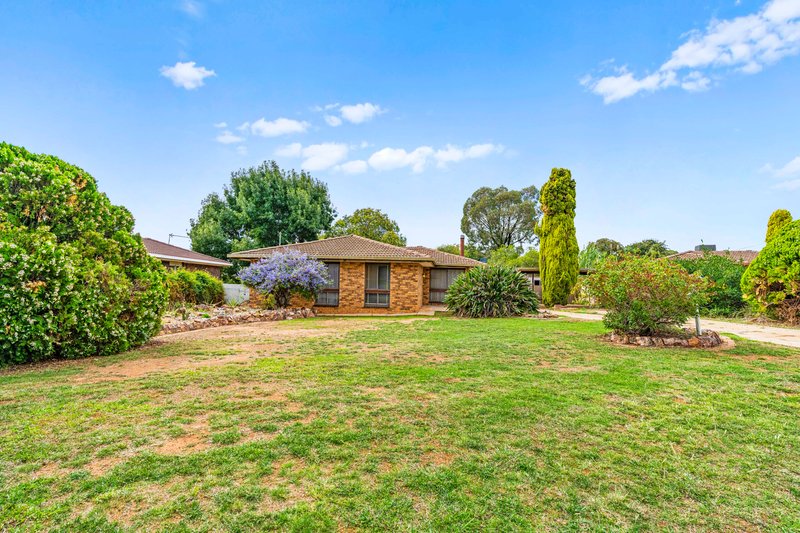 10 Waratah Crescent, Coolamon NSW 2701