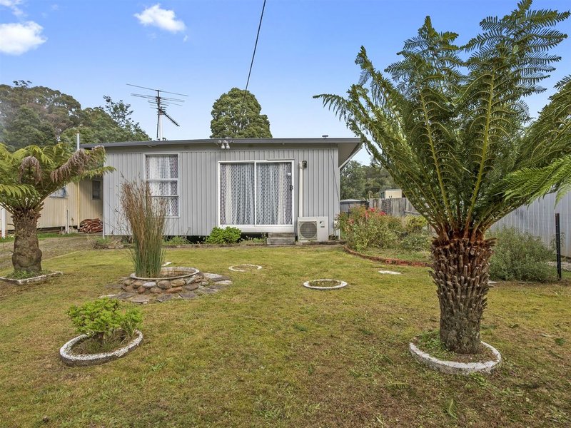 10 Waratah Drive, Rosebery TAS 7470