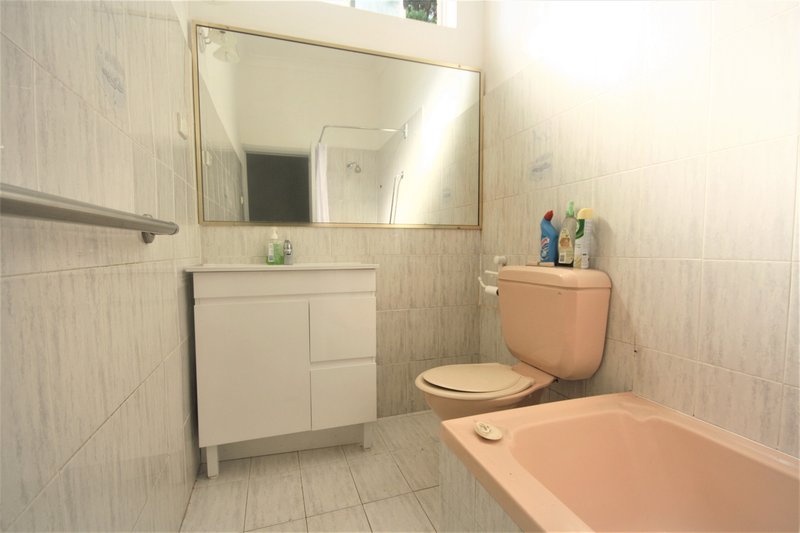 Photo - 10 Ward Avenue, Canterbury NSW 2193 - Image 7