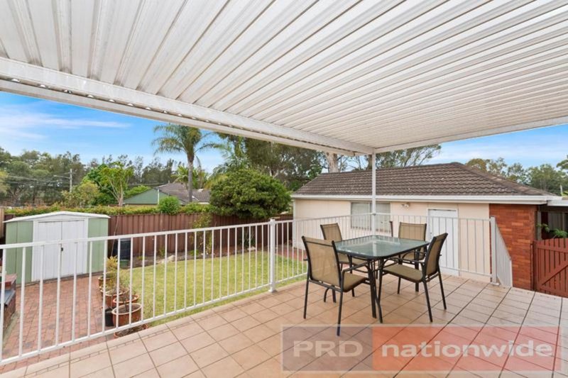 Photo - 10 Warlencourt Avenue, Milperra NSW 2214 - Image 9